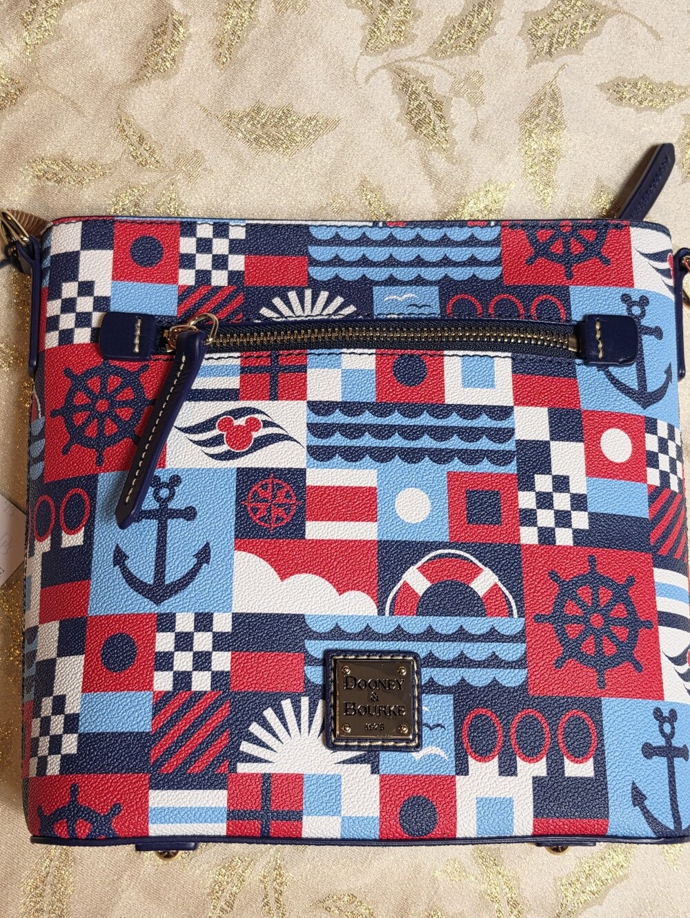 Disney Dooney & Bourke Cruise Line DISNEY Red White Blue crossbody New